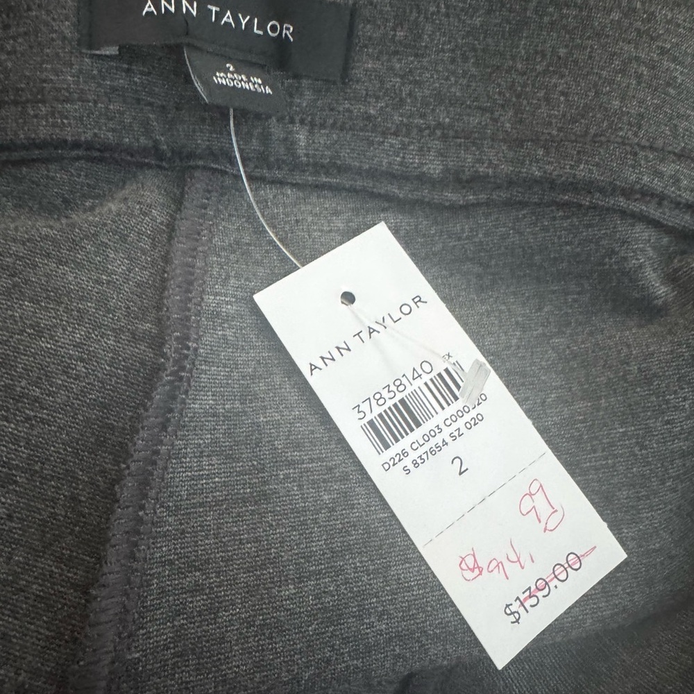 Ann Taylor Charcoal A-Line Skirt - Picture 4 of 5